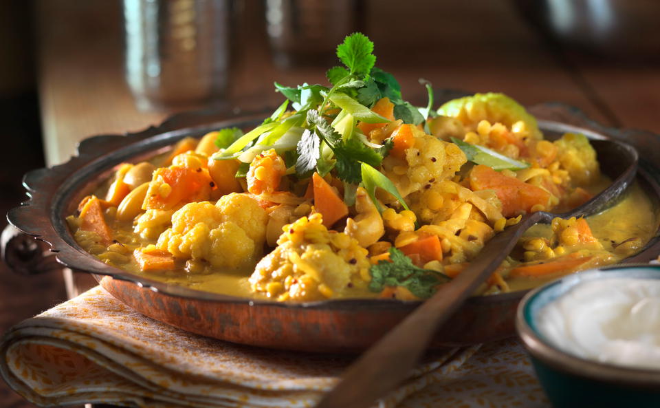 Karfiol-Linsen-Curry mit Süßkartoffel