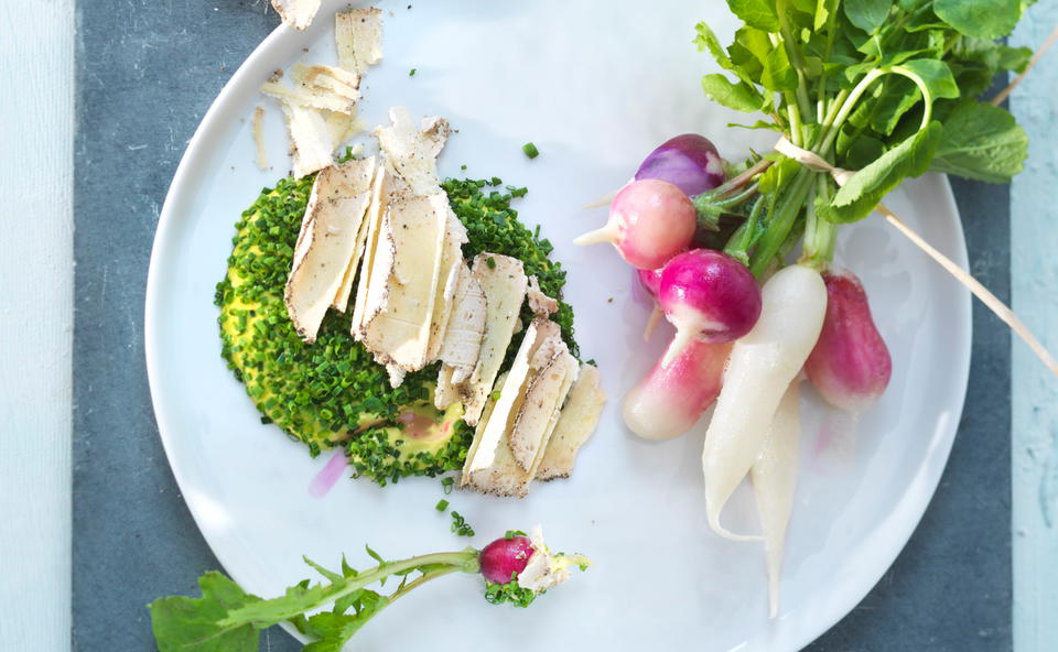 Butter-Radieschen mit Schnittlauch-Mayonnaise