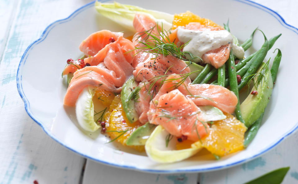 Lachs mit Orangen und Fisolen