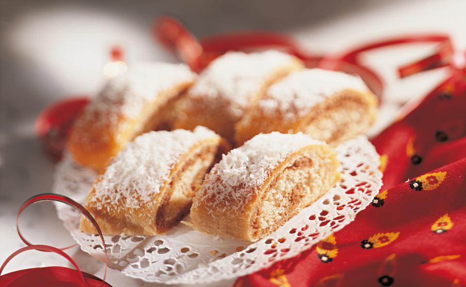 Kokosette-Nussstrudel aus Krapfenteig