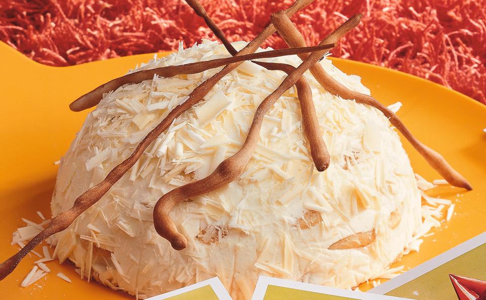 "Beschwipste Kuppel": Weiße Schokotorte mit Champagnercreme