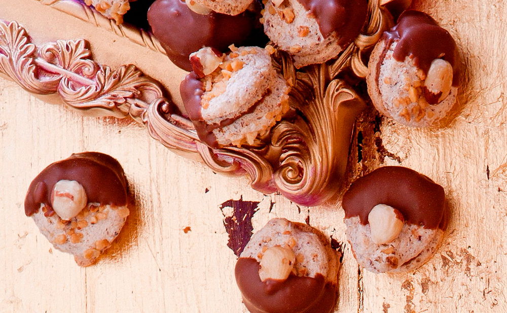 Haselnuss-Taler • Rezept • GUSTO.AT