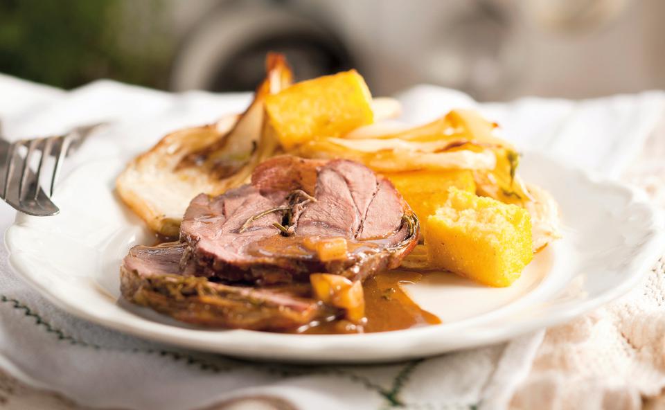 Wildschweinbraten im Rosmarin-Prosciutto-Mantel • Rezept • GUSTO.AT
