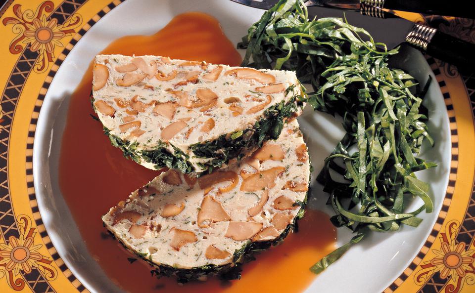 Eierschwammerl-Huhn-Terrine