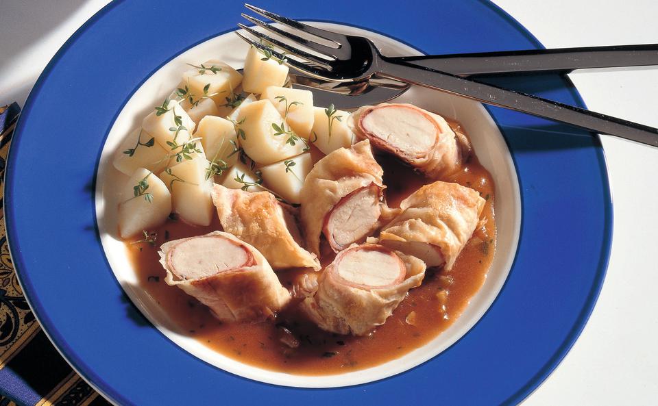 Hühnerbrust mit Rohschinken im Strudelblatt • Rezept • GUSTO.AT