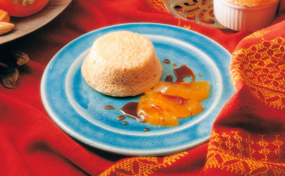 Kaki-Auflauf mit Karamellsauce • Rezept • GUSTO.AT