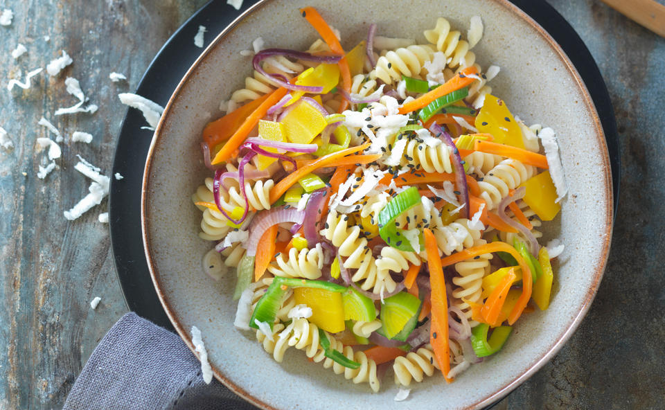 Fusilli mit Wurzelgemüse und Rettich