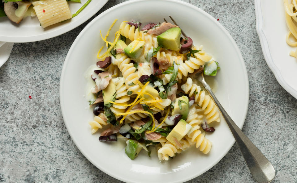 Frische Thunfisch-Fusilli