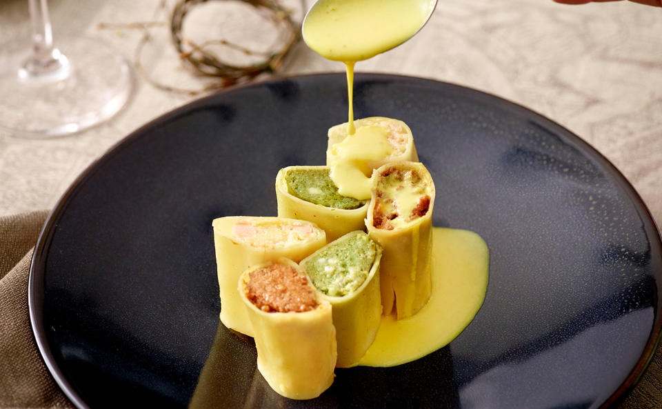 Cannelloni-Trilogie mit Safransauce