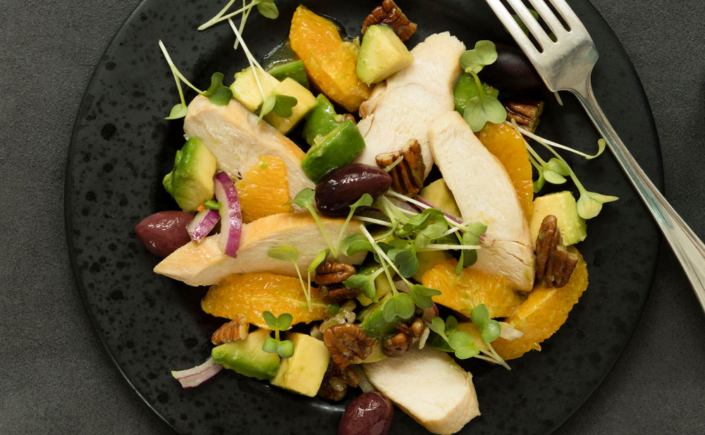 Hendlsalat mit Honigdressing und Kresse • Rezept • GUSTO.AT