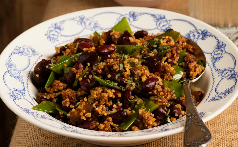 Lamm-Quinoa mit Paprika-Joghurt