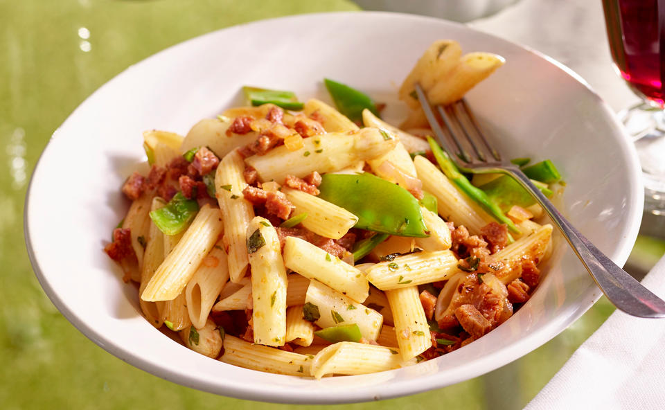 Penne mit Spargelspitzen und Chorizo